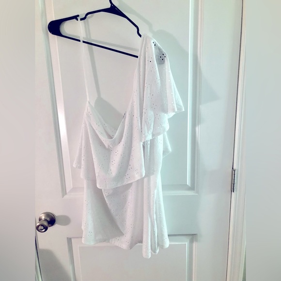 Torrid sz 5 One Shoulder Ruffle Top - Eyelet Jersey White NWT - Picture 7 of 8